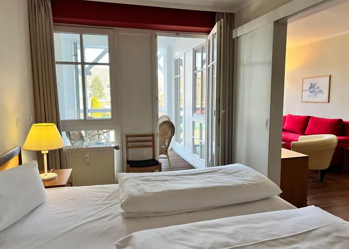 Apartment 302, Seepark